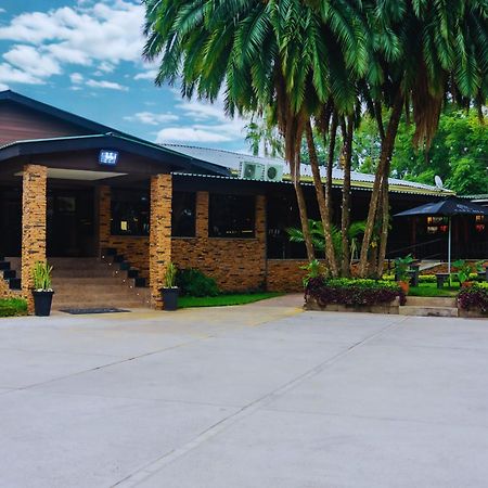 Casa Mia Lodge & Restaurant Blantyre Buitenkant foto