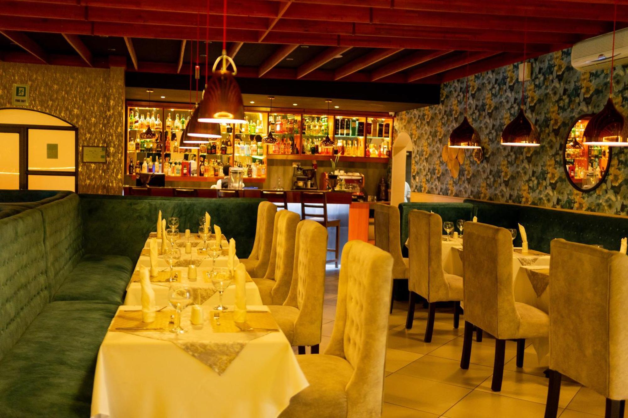 Casa Mia Lodge & Restaurant Blantyre Buitenkant foto