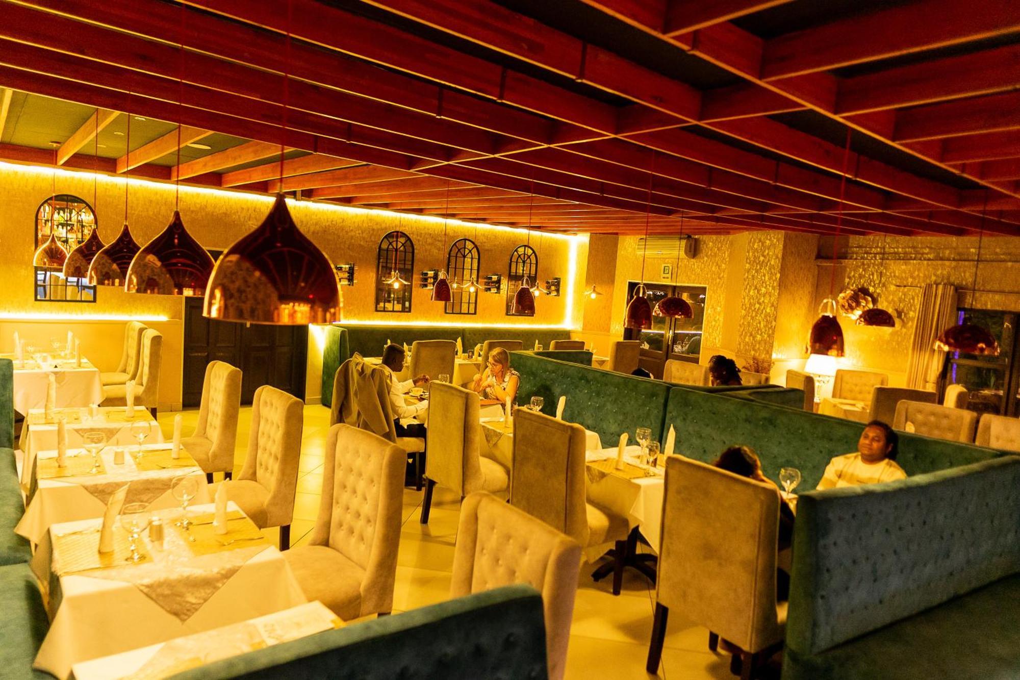 Casa Mia Lodge & Restaurant Blantyre Buitenkant foto