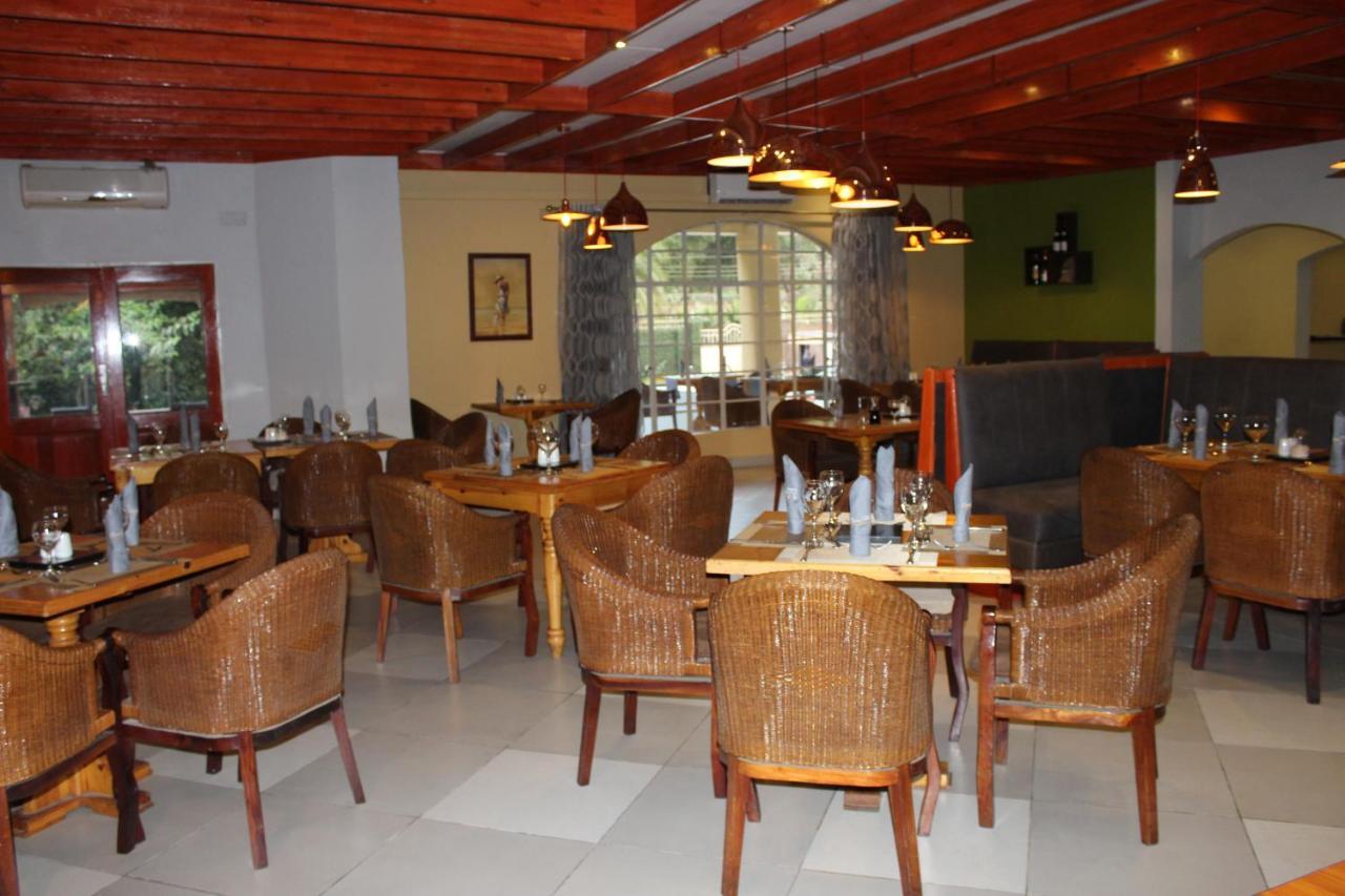 Casa Mia Lodge & Restaurant Blantyre Buitenkant foto